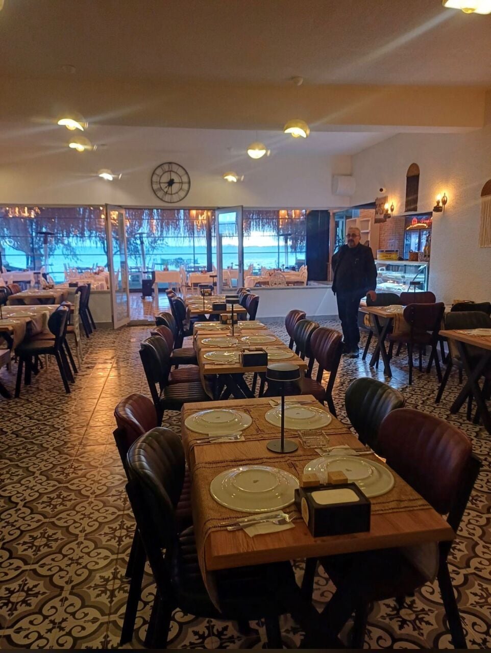 Restoran Masaları Cafe ve Restoranlar İçin Şık Masa Modelleri