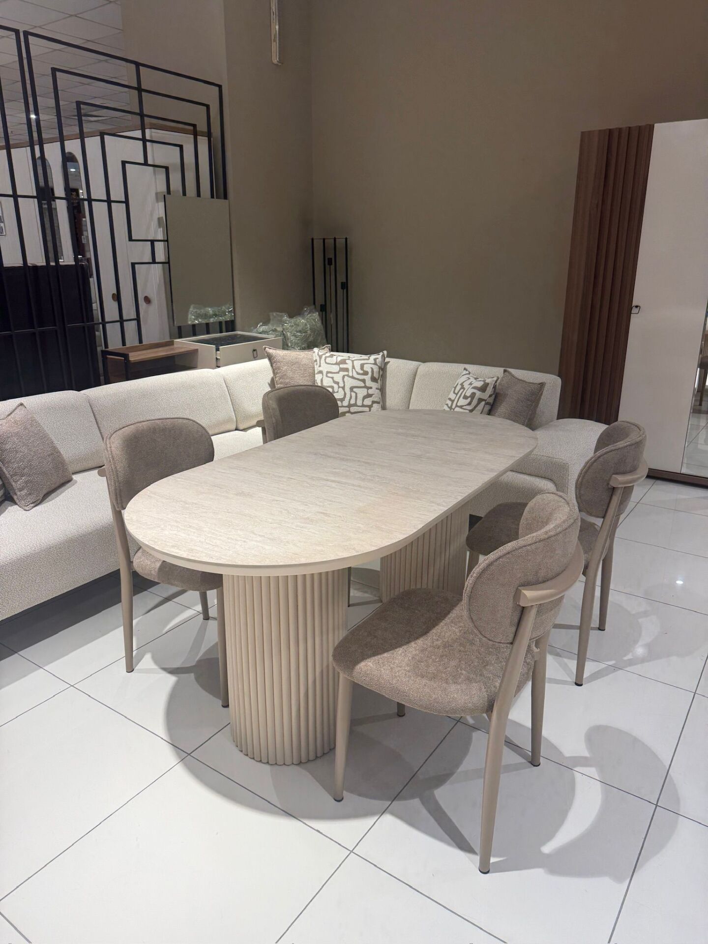 Lunera Masa Takımı